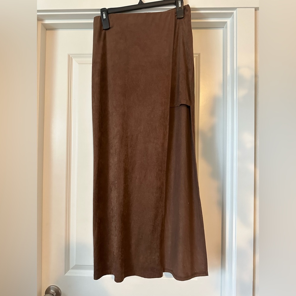 Forever 21 suede skirt Medium